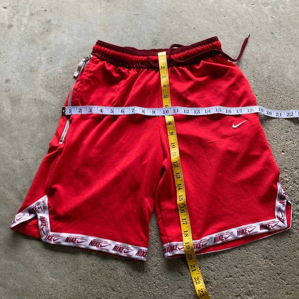 Nike 2000s red